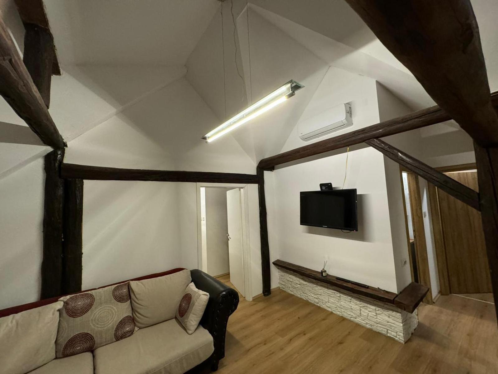 Apartman Buzanova Apartment Zagreb Ngoại thất bức ảnh